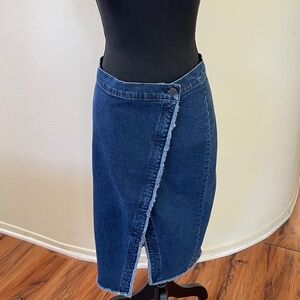 NWOT - Madewell womens 70s denim maxi skirt - Size 27